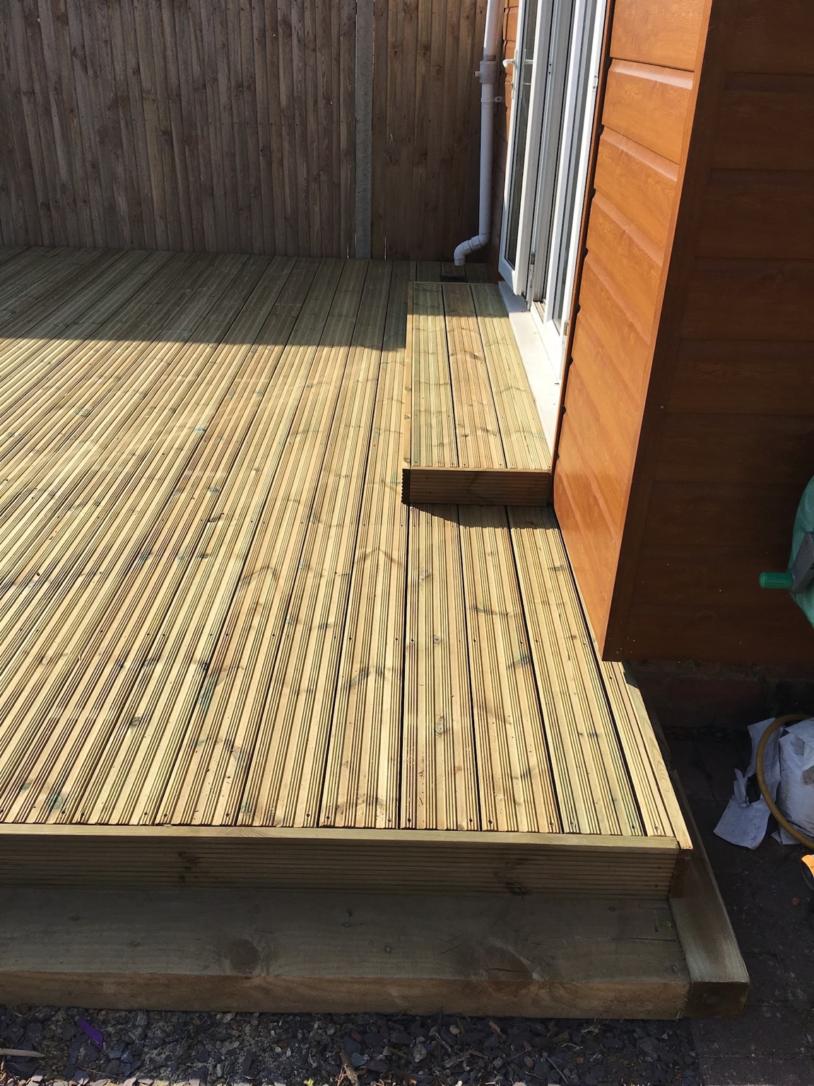 The matching doorway step